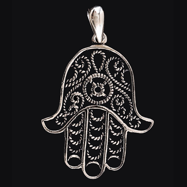 Hamsa Pendant Necklace – Temple Traditions Gift Shop