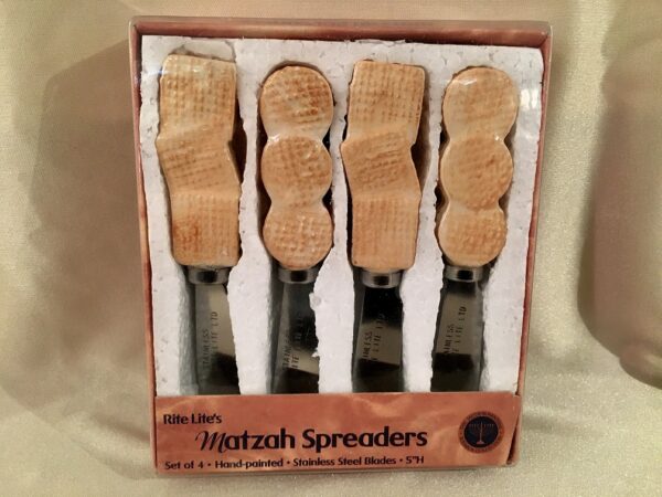 Matzah Spreaders